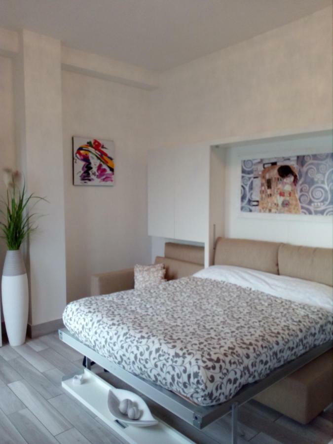 נאפולי Suite Estasi מראה חיצוני תמונה
